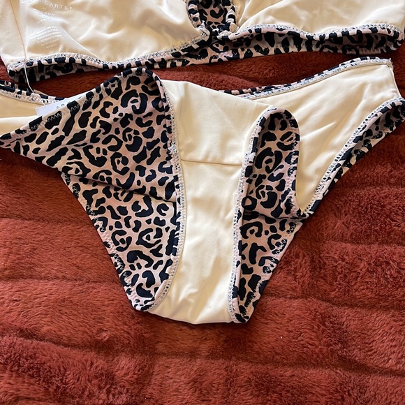 LA Hearts x PacSun Leopard Eerie O-Ring Bikini Top & High Waisted Bikini Bottom - Picture 9 of 12